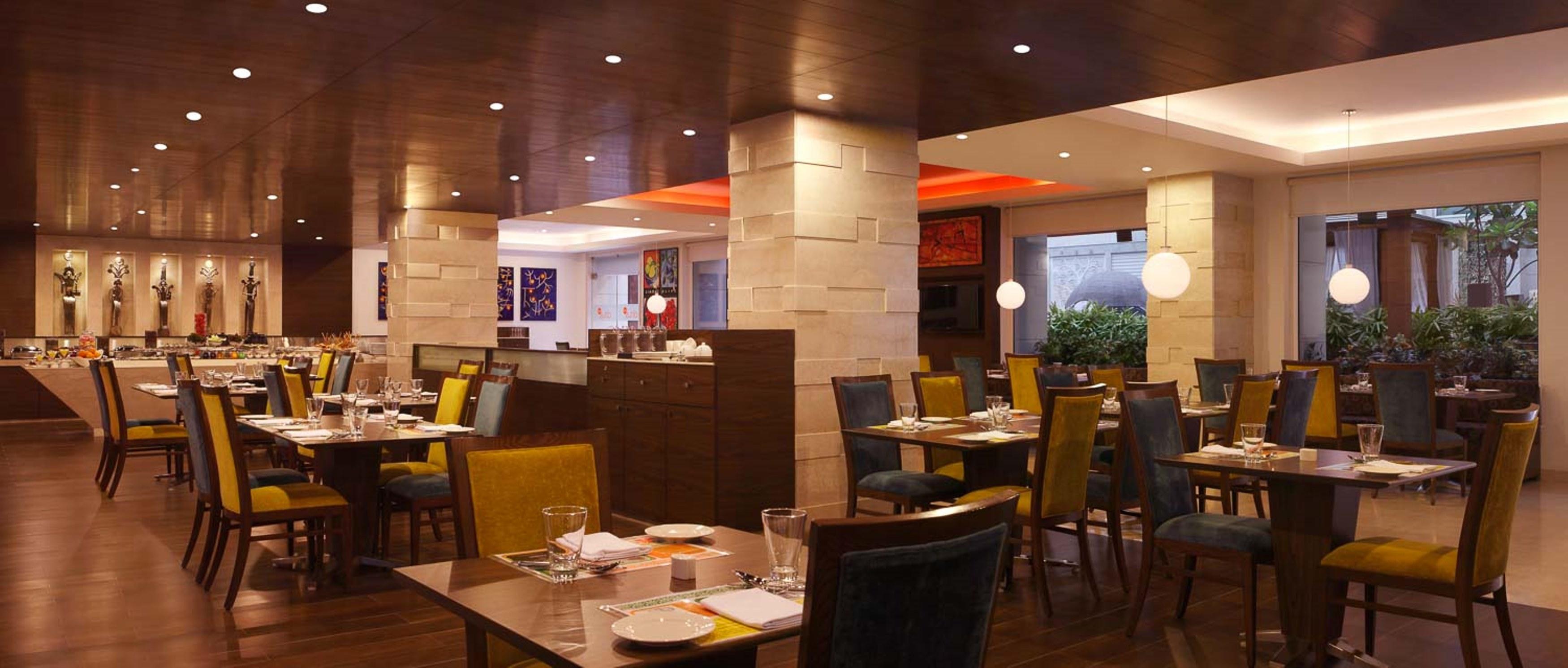 Lemon Tree Premier, Delhi Airport Hotel 5*